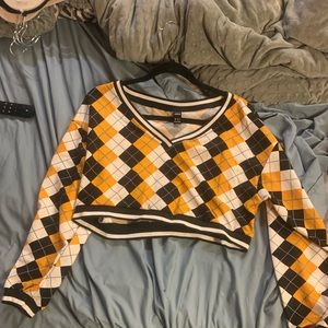 Argyle cropped sweater
